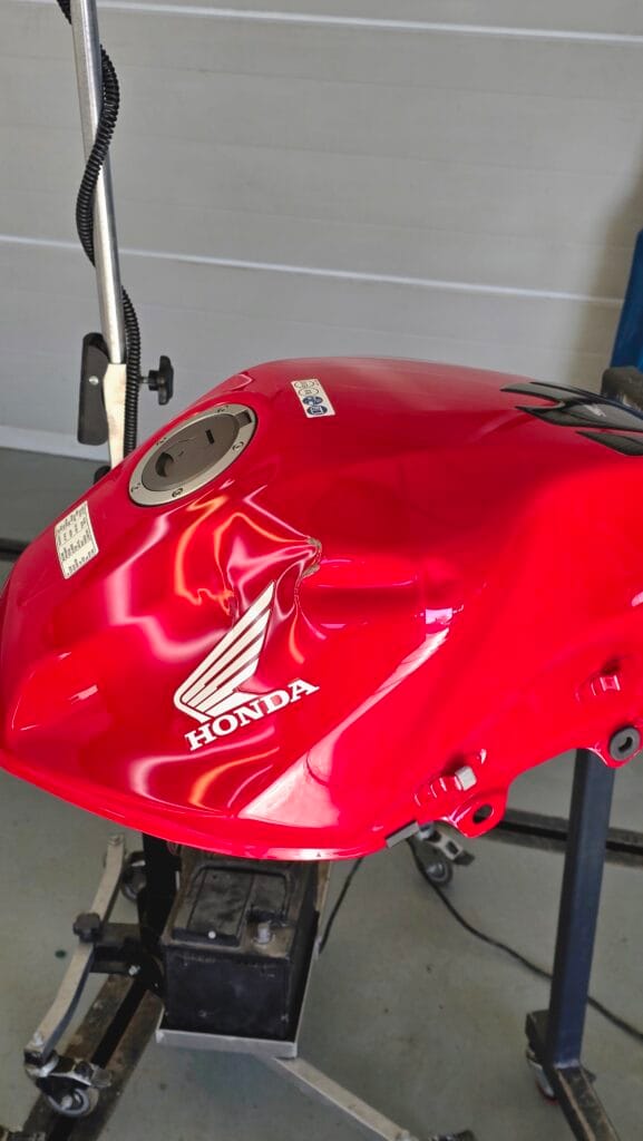 naprawa baku motocyklowego PDR